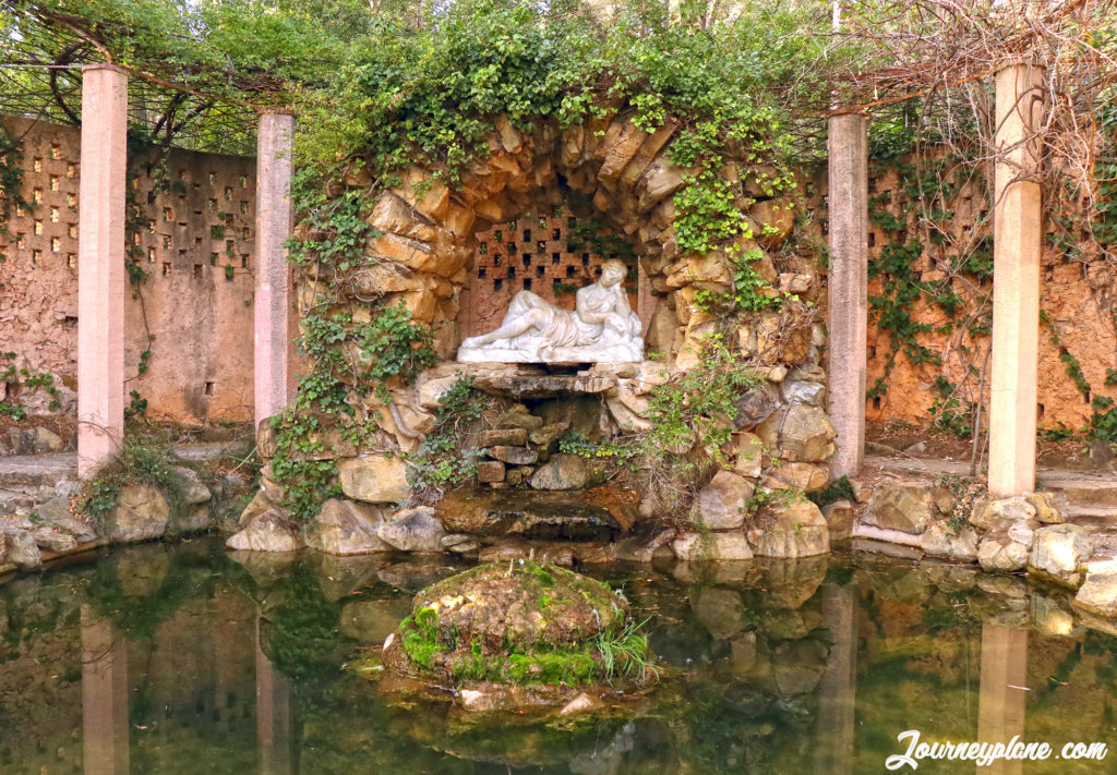 Statues of Barcelona: Labyrinth Park of Horta 