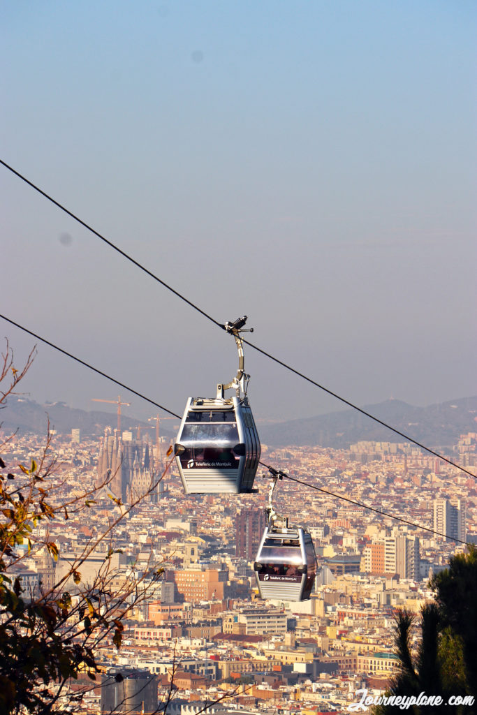 Teleferico de Montjuic and the View of Barcelona / journeyplane.com