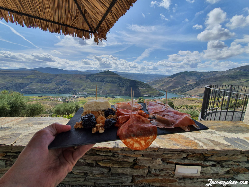 Wine tasting and tapas at Quinta do Jalloto, Douro Valley